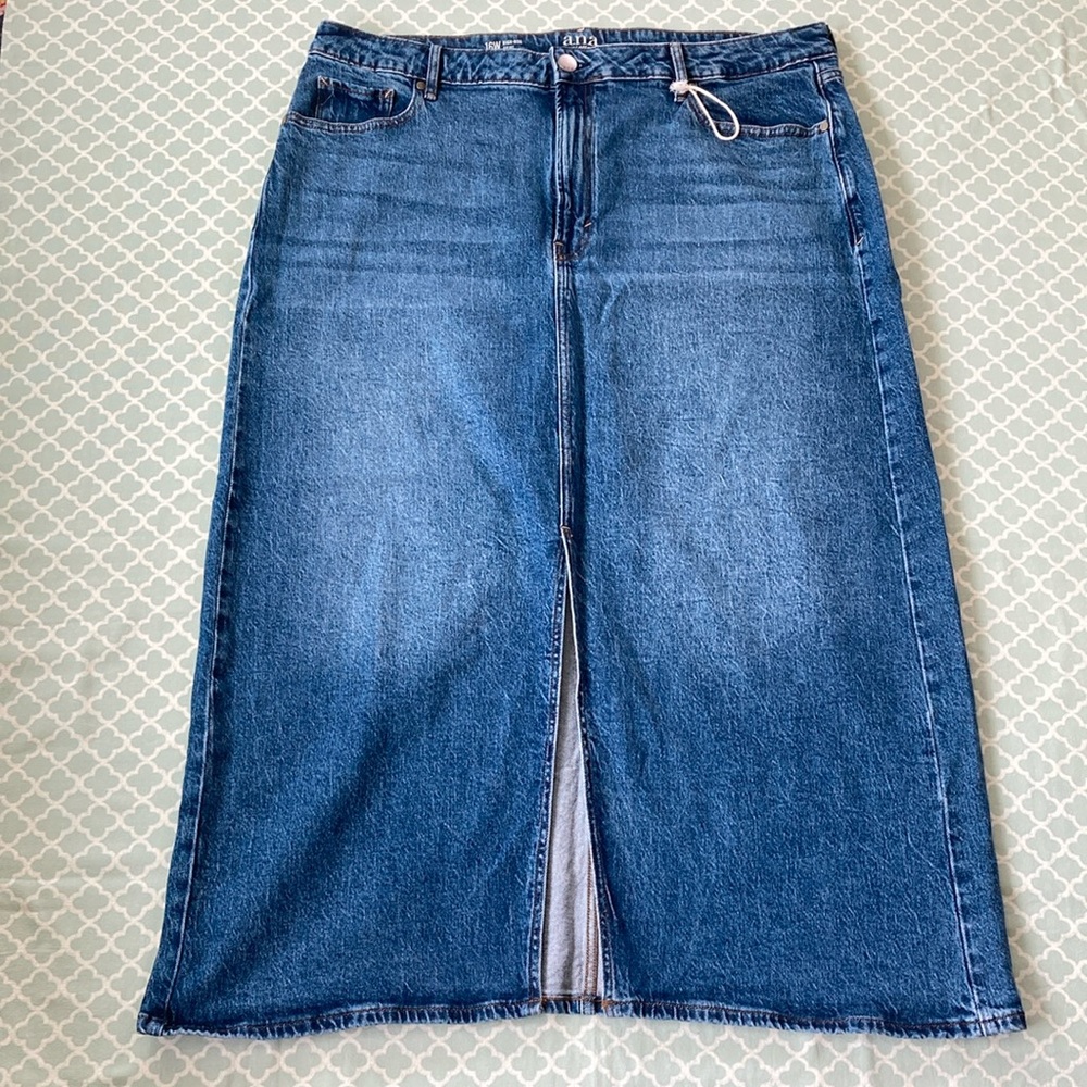NWOT a.n.a High Rise Denim Maxi Skirt 16W Front Slit